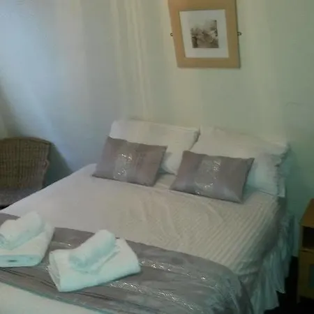 The Granby Уитби